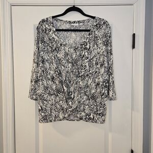 New York & Co Black White Gray 3/4 Sleeve Geometric Print Stretch Blouse Size L